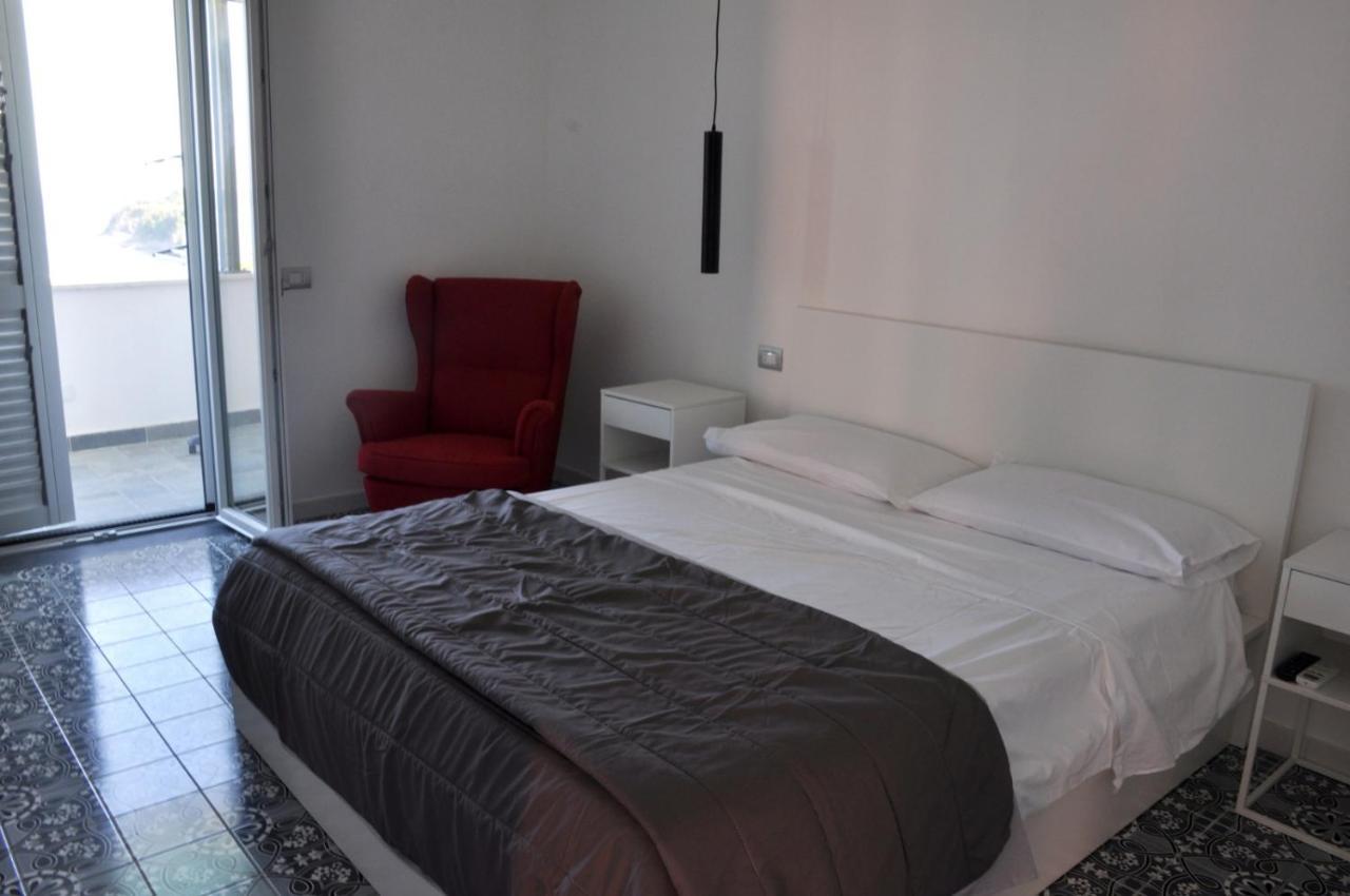 Calise Guest House 普罗奇达 外观 照片