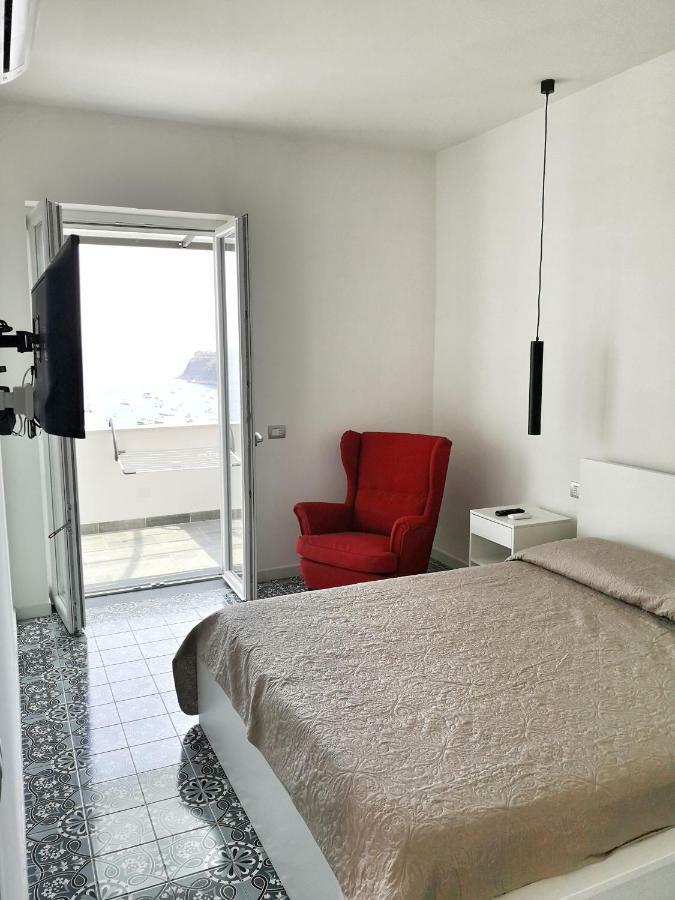 Calise Guest House 普罗奇达 外观 照片